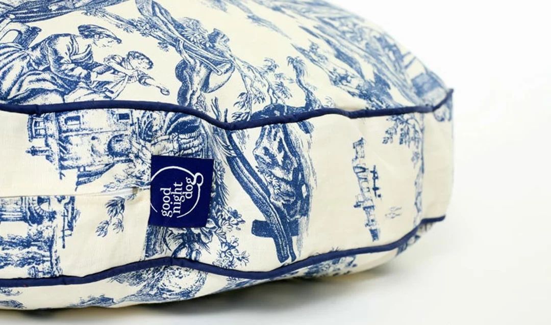 Blue Toile Round Dog Bed Toile Dog Bed in 3 Sizes Dog Bed - Etsy | Etsy (US)