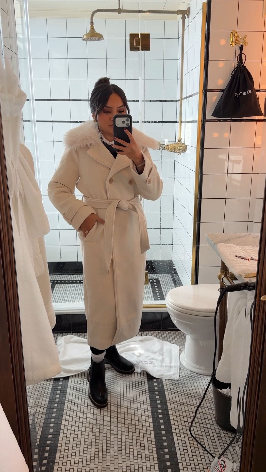 New York City Outfit Day 3
Cream wool blend fur collar coat size xs petite TTS
Black sweatshirt size xs TTS
White tee size xs petite TTS
Black ponte leggings size small regular - I prefer the regular length to tuck into boots but does come in petite - petite fits above the ankle on me. 
Black boots size 5.5 TTS


#LTKTravel #LTKSaleAlert #LTKPetite