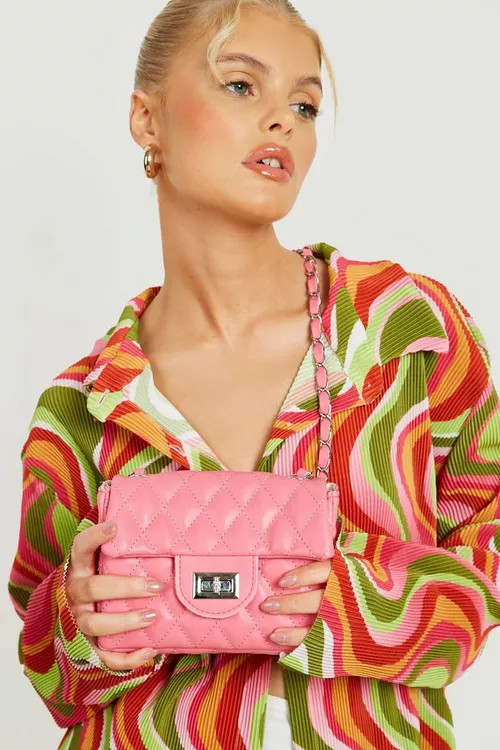 Quilted Chain Cross Body Bag | Boohoo.com (US & CA)