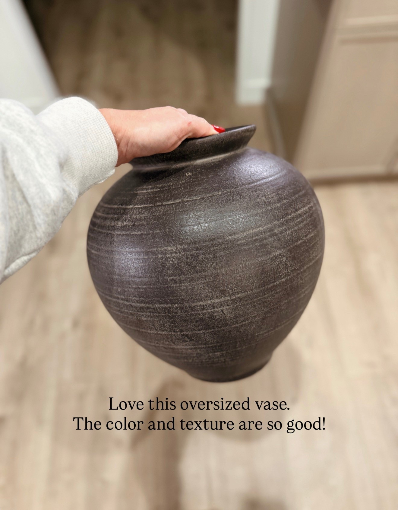 This vase is huge! Looks like PB but half the price  

#LTKHome #LTKFindsUnder50