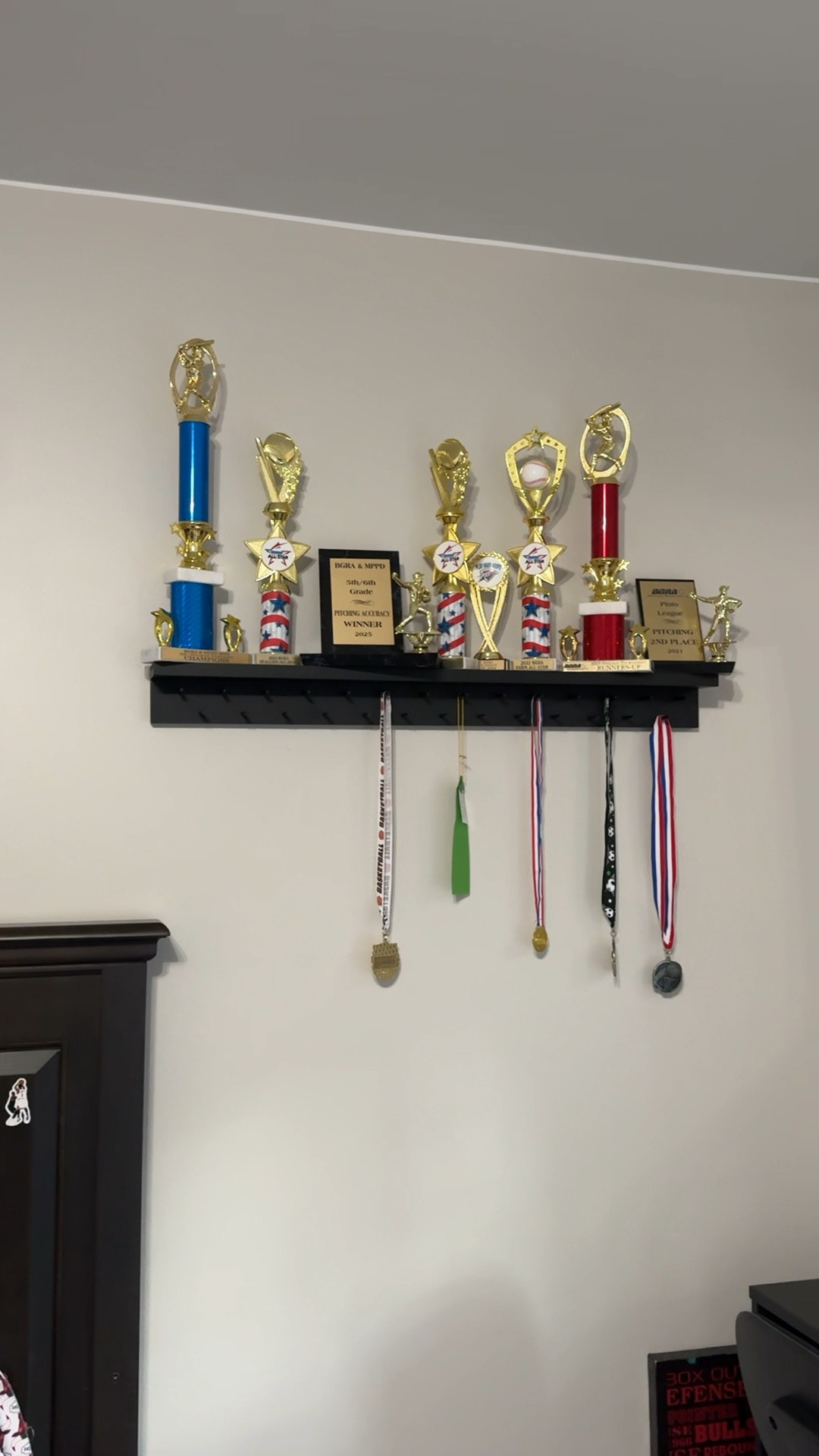 Grabbed this shelf for my sons room to display trophies and medals 🏅

Available in different colors and really well made!

#LTKHome #LTKFindsUnder100 #LTKKids