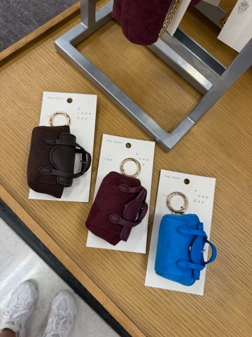 These mini bag charms are TOO cute 👜✨ The little suede-style bags make such a fun pop on your everyday tote or handbag, and the brown, burgundy + blue colors are perfect going into fall.

wedding guest dress summer plus size, fall outfits women, country concert outfits, date night outfits, teacher outfits, fall wedding guest dresses, concert outfit ideas, business casual workwear, work outfits, vacation outfits beach
 

 #LTKootd #LTKSeasonal