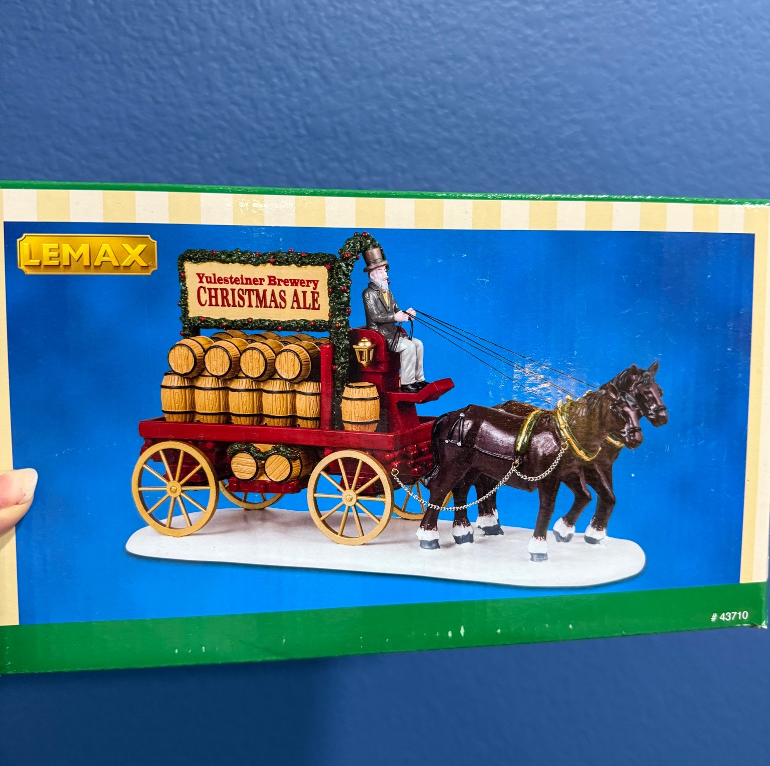 Holiday cheer—delivered! 🍺 This festive truck is perfect for any Lemax village bar or pub scene. 

 

#LTKGiftGuide #LTKHoliday #LTKFindsUnder100