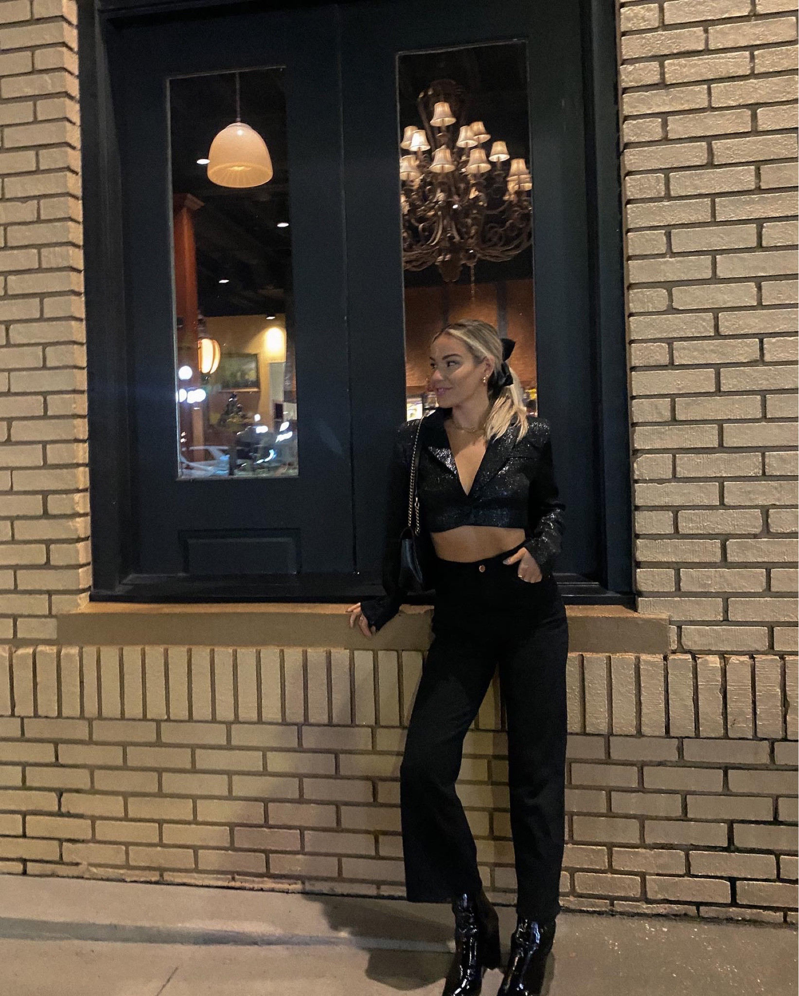 blazer: small
pants: 26
booties: TTS

#LTKSeasonal #LTKHoliday #LTKstyletip