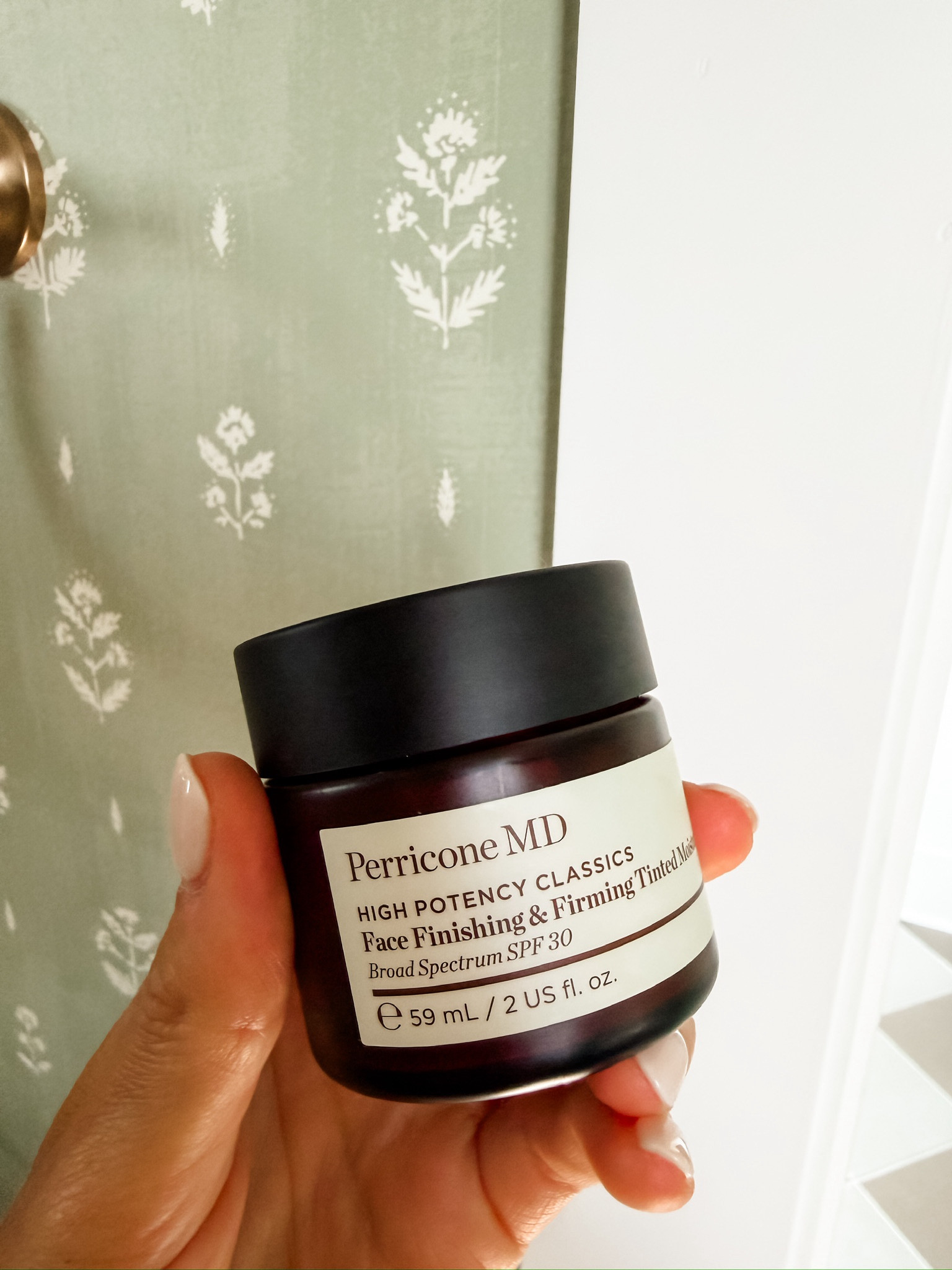 This is a great moisturizer that has SPF & is anti-aging! Highly recommend!

Loverly Grey, beauty, moisturizer, skincare

#LTKselfcare #LTKBeauty