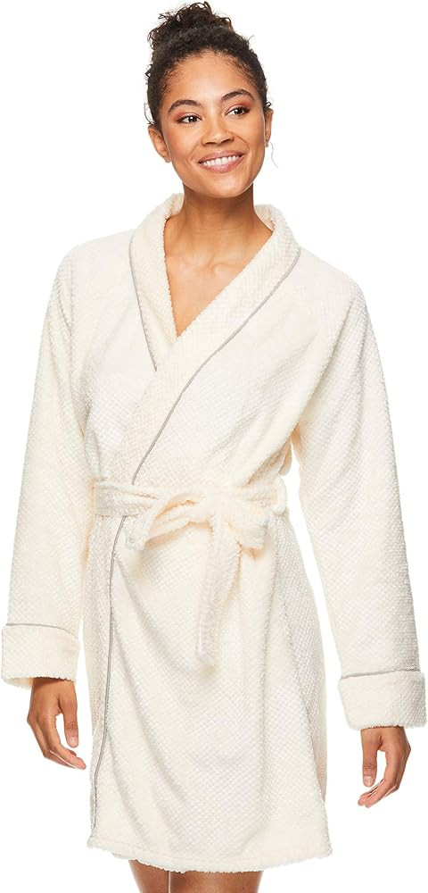 TAHARI Womens Honeycomb Plush Robe, Womens Robes Knee Length, Womens Bathrobe | Amazon (US)