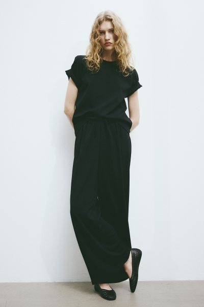 Wide-cut Pull-on Pants - Black/striped - Ladies | H&M US | H&M (US + CA)