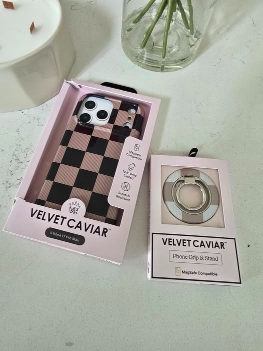 New phone case obsession unlocked 😍📱✨
This checkered Velvet Caviar case is SO cute and gives the perfect girly neutral vibe 🤎🖤 And the matching grip/stand?! I’m obsessed 🙌 Functional and pretty is always a win for me 💁‍♀️✨

#LTKStyle #PhoneAccessories #VelvetCaviar #AmazonFinds #NeutralAesthetic #GirlyFinds #TechAccessories #PhoneCase #EverydayStyle #CuteFinds 

 