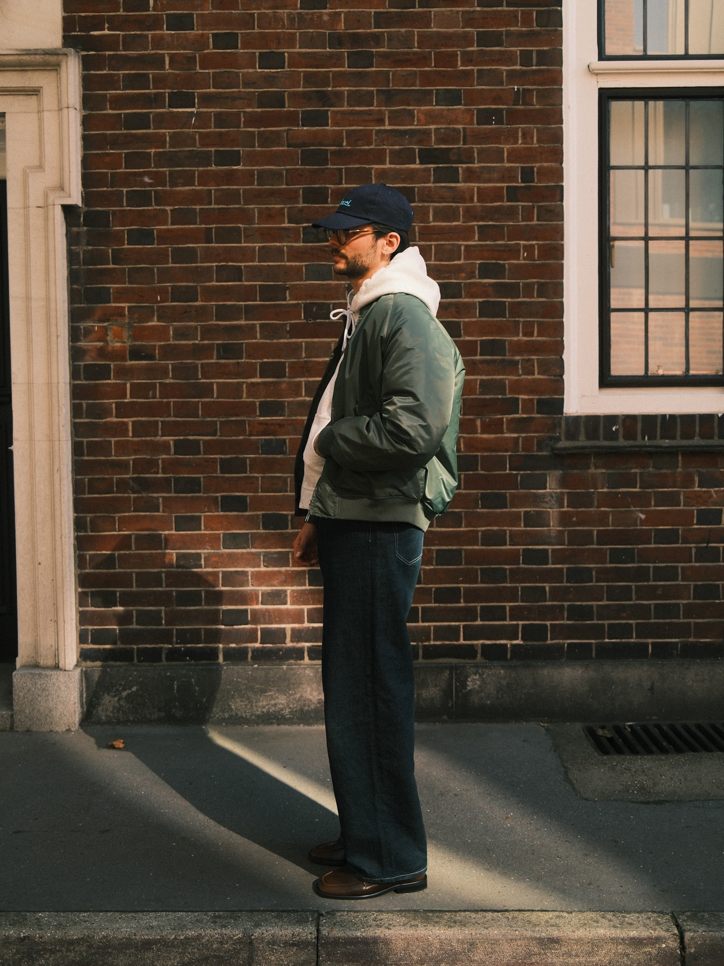 men’s everyday casual outfit for autumn

bomber jacket, cropped hoodie, baggy jeans, brown square toe loafers



#LTKmens #LTKjeans #LTKautumn