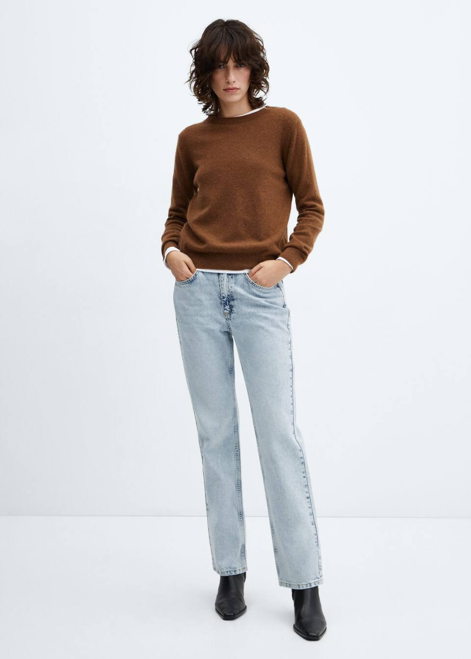Mid-rise straight jeans | MANGO (US)