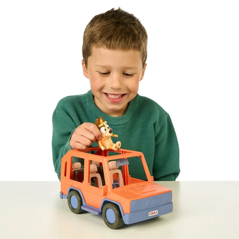 Bluey Family Road Trip Play Vehicle, Includes Chilli Fits 4 Bluey Figures , Toys for Kids 3-6 Yea... | Walmart (US)