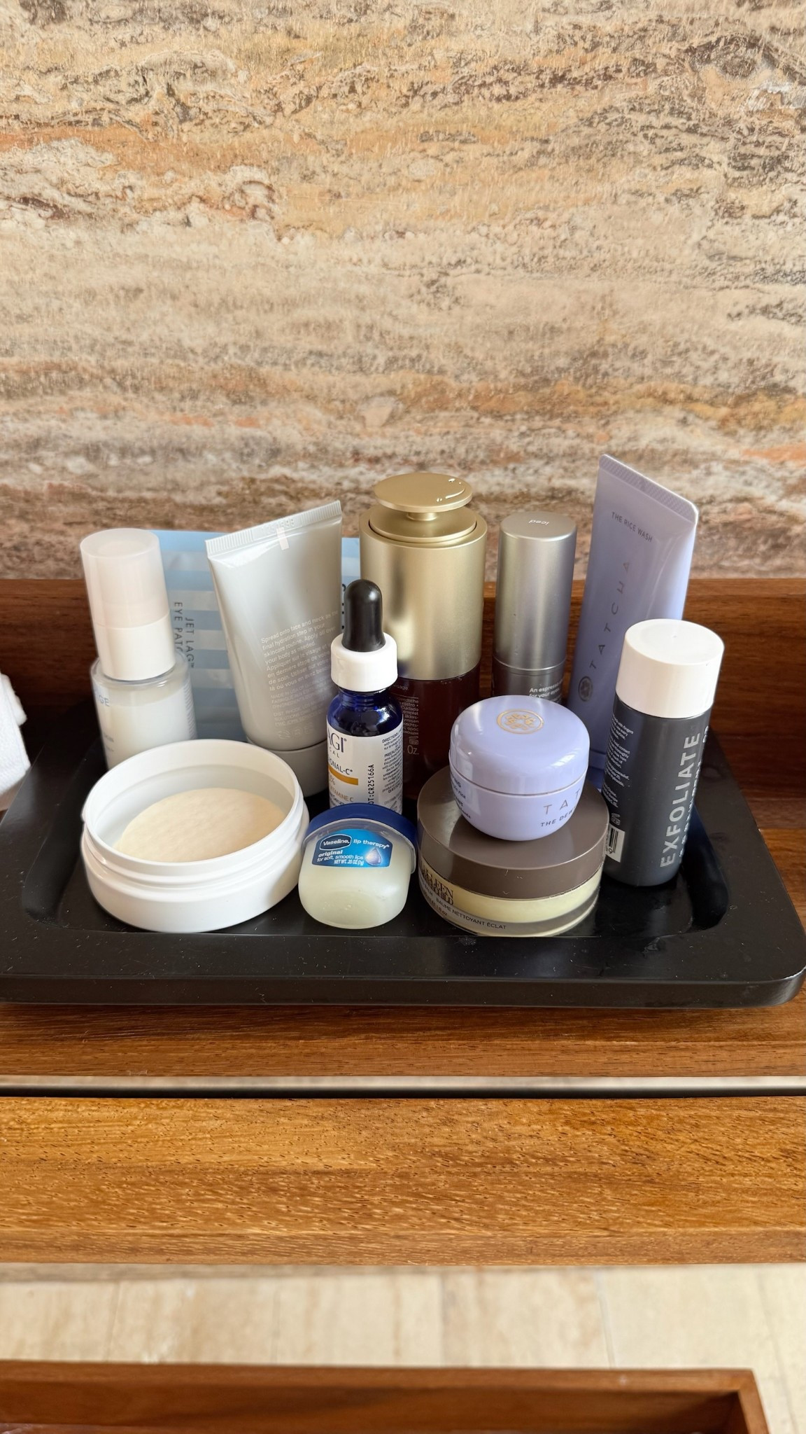 Skincare line-up

#LTKmomlife #LTKselfcare #LTKgrwm