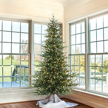 OasisCraft Pre-Lit Christmas Tree 6.5 ft Aspen Fir Artificial Christmas Tree with 500 Clear Light... | Amazon (US)