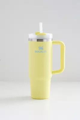 Stanley Pomelo Quencher H2.0 FlowState 0.8L / 30oz Tumbler - Yellow ALL at Urban Outfitters | Urban Outfitters UK