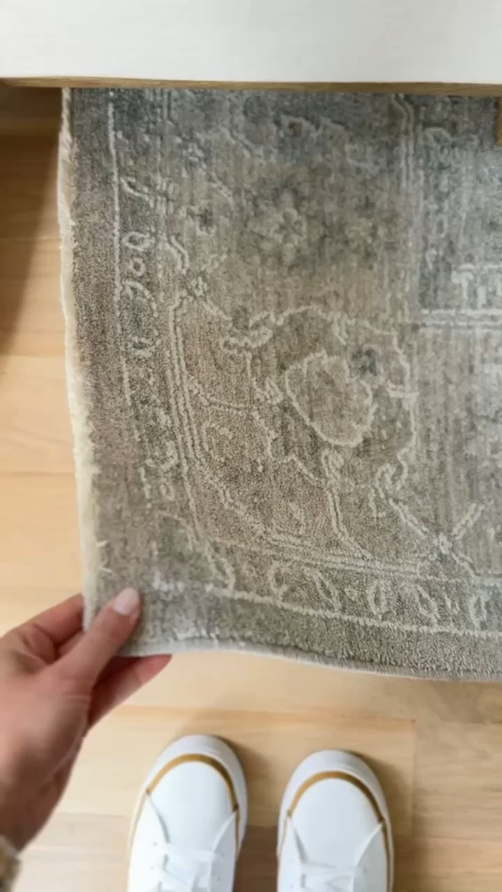 My living room rug is on major sale!  

Home decor, area rug, neutral home decor, living room design, Christmas living room, holiday decor

#LTKHoliday #LTKSaleAlert #LTKHome