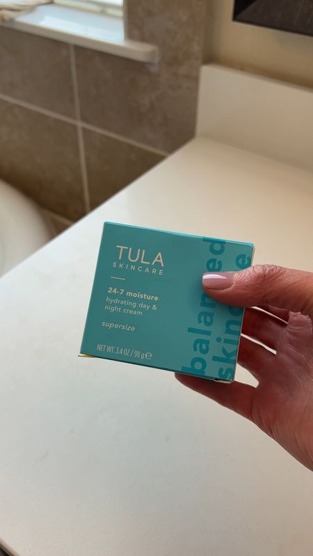 ⭐️24/7 Moisture Hydrating day and night cream⭐️#TulaPartner @Tula
.
✨The perfect do-it-all day & night moisturizer. This lightweight, non-greasy yet nourishing cream is clinically proven to provide all-day hydration & revive the appearance of dull & tired skin—leaving it looking more supple, plump & glowy. 
Clean beauty. Tula. 
Discount code: LULULOVESS

#LTKfindsunder100 #LTKover40 #LTKbeauty