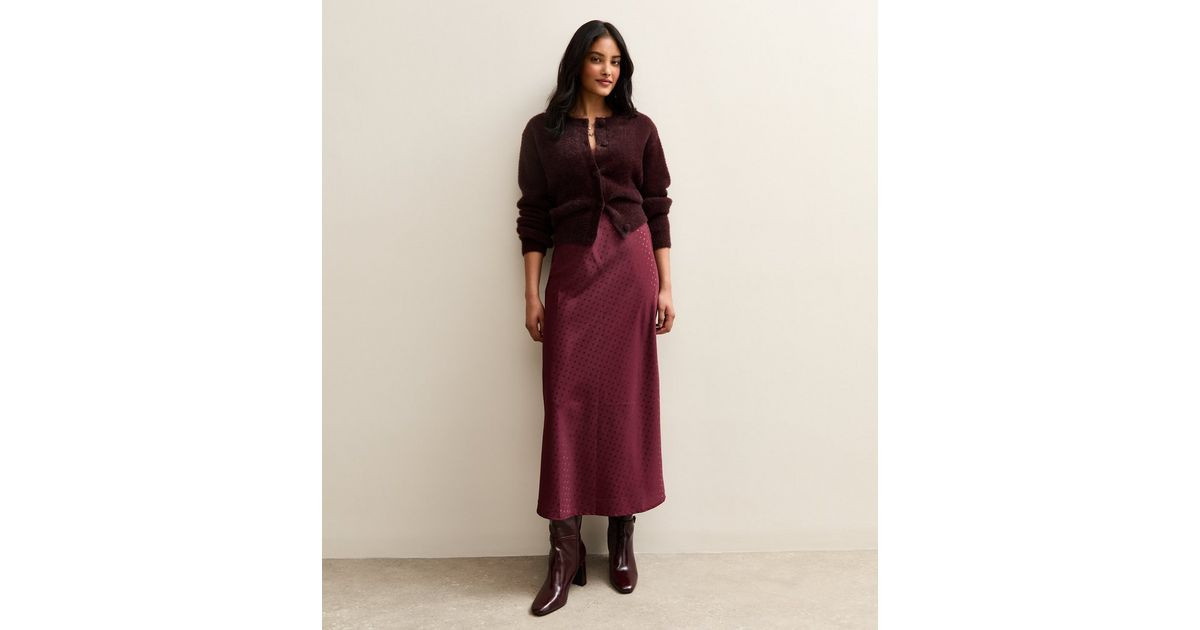Burgundy Spot Jacquard Satin Bias Cut Midi Skirt | New Look | New Look (UK)