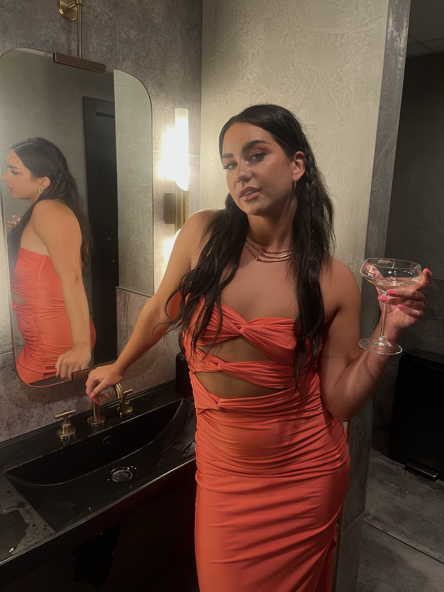 GIRLS NIGHT OUT💅🏼 loved this coral body-con cut out dress I got from FashionPass! I got so many compliments this night 🥹🥹 I’m 5’11 wearing a Large

#LTKstyletip #LTKparties