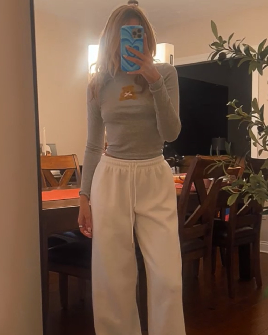 the cutest teddy bear shirt cute teddy bear shirt long sleeve top grey long sleeve trendy top 

#LTKStyleTip #LTKGiftGuide #LTKFindsUnder50