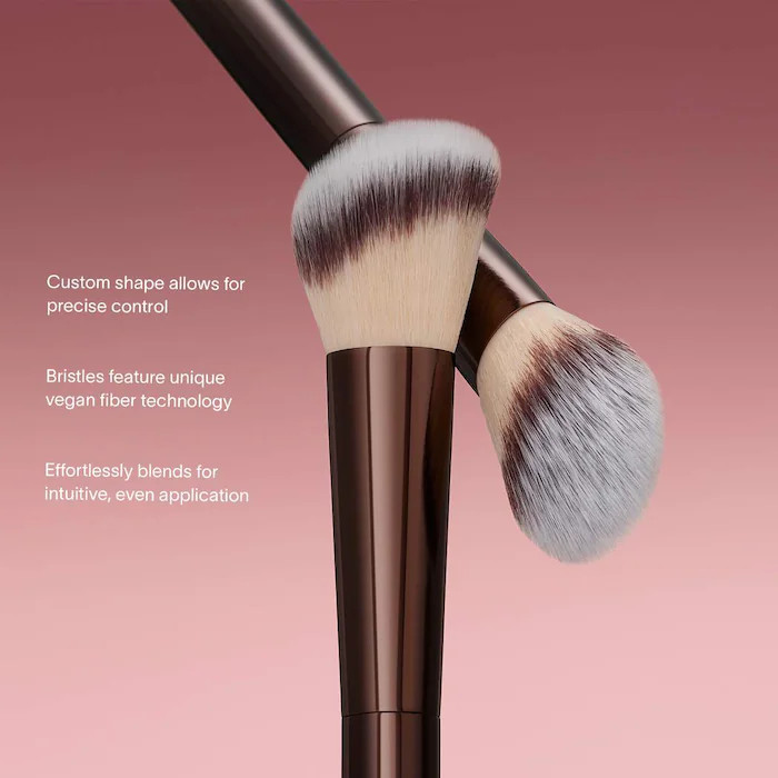 No. 15 Blush Brush | Sephora (US)