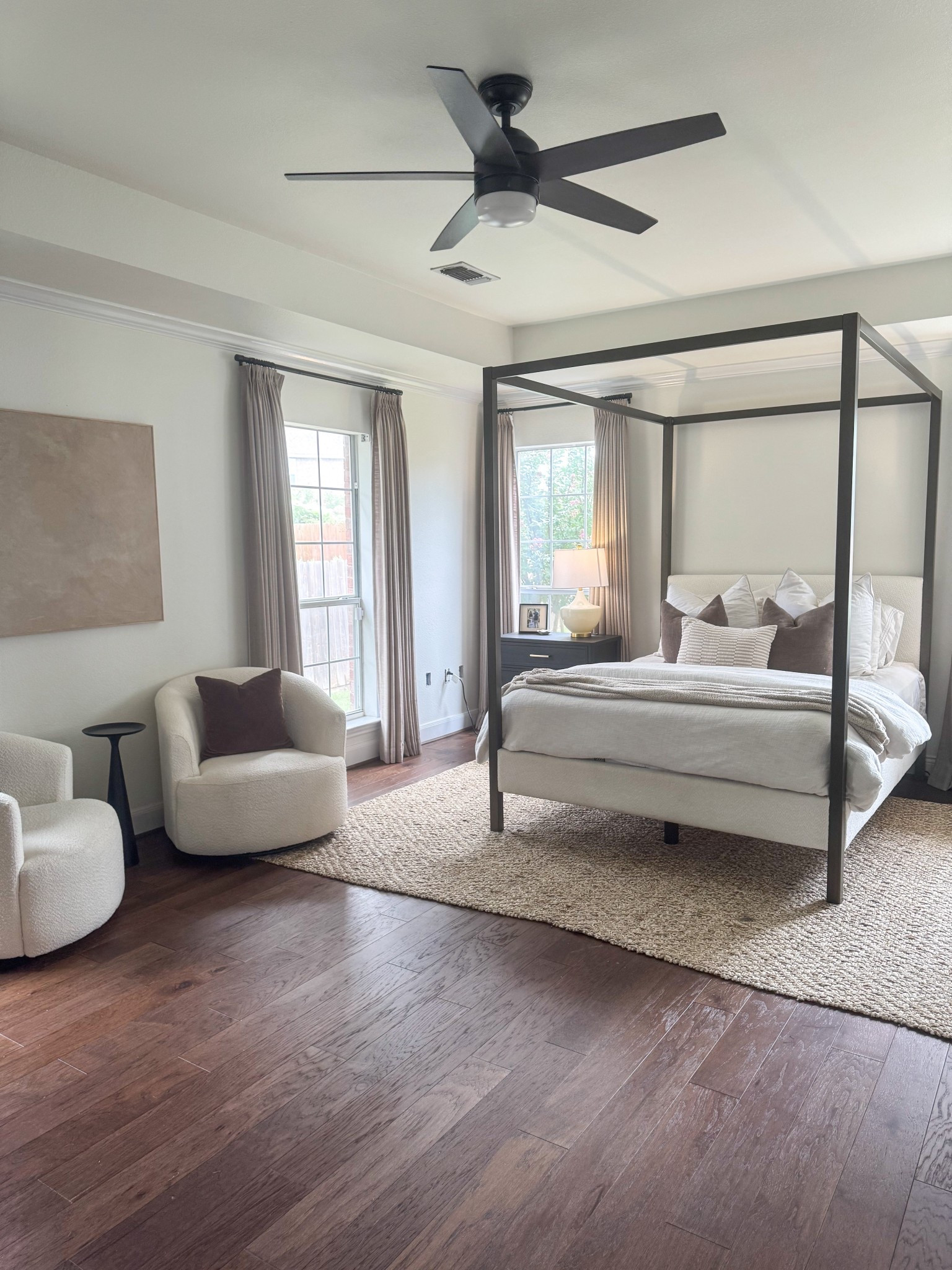 Bedroom details! ✨

#LTKHome #LTKFindsUnder100 #LTKSaleAlert