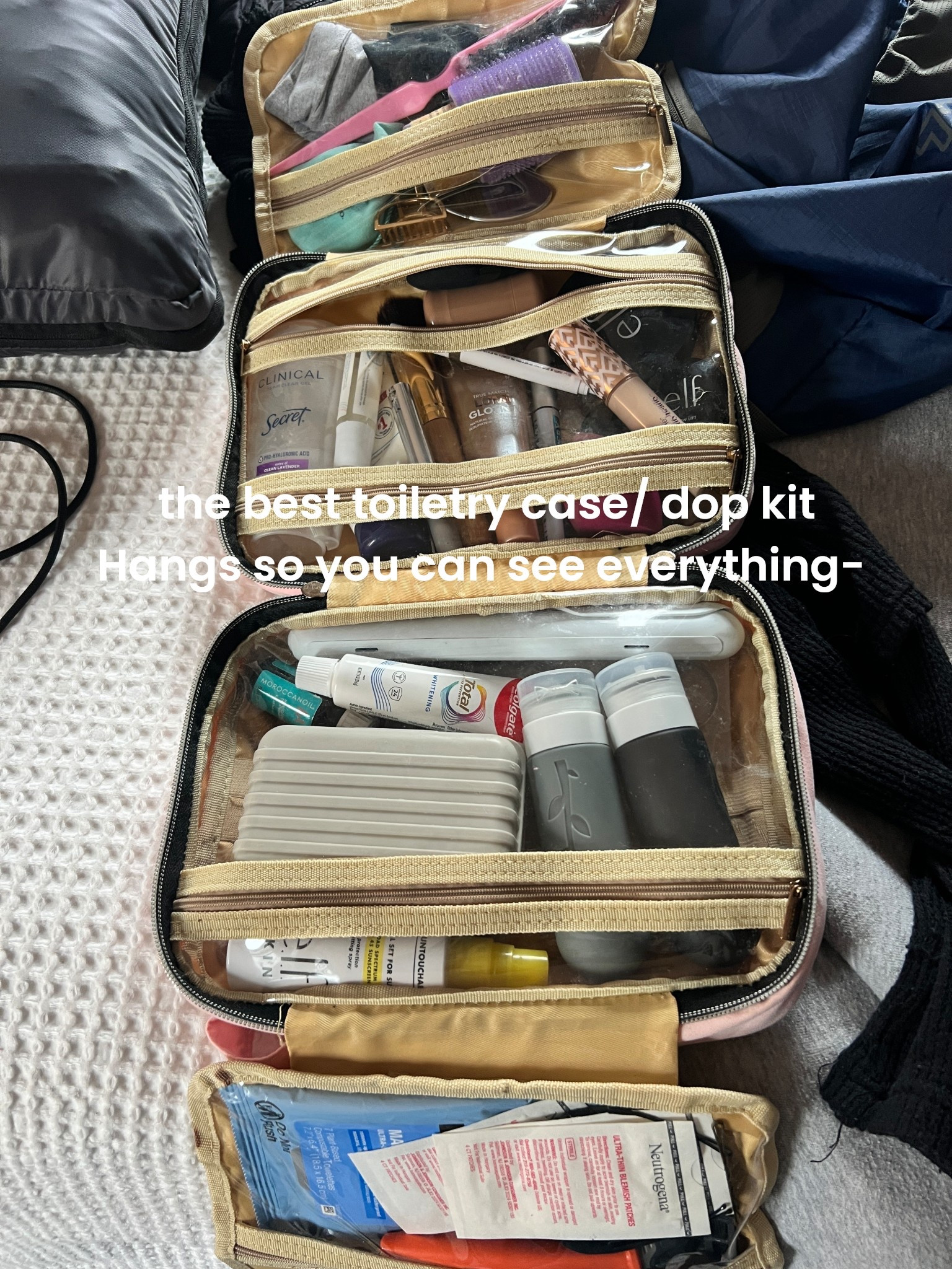 lots of pockets and 
compartments.  fits everything you need All 3 of my girls and their aunt have one.  christmas gift.  I need one!!  #toiletrycase #dopkit #travel  #greatgift 

#LTKTravel #LTKGiftGuide #LTKHoliday