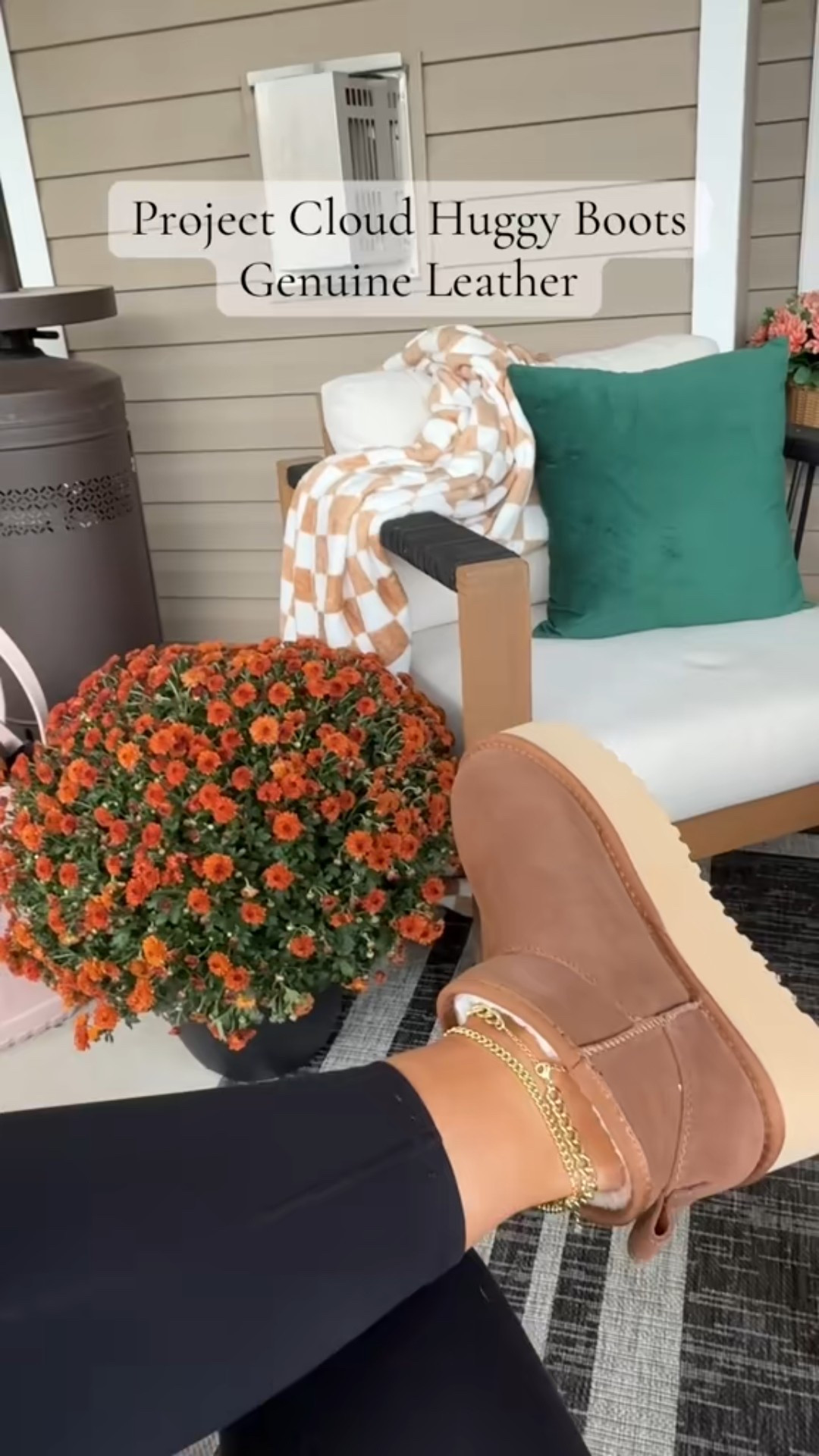 Genuine suede mini boot. Fur lining inside. Amazing price 🤯 #miniboot #projectcloud #boots #winterfashion

#LTKShoeCrush #LTKGiftGuide #LTKSeasonal