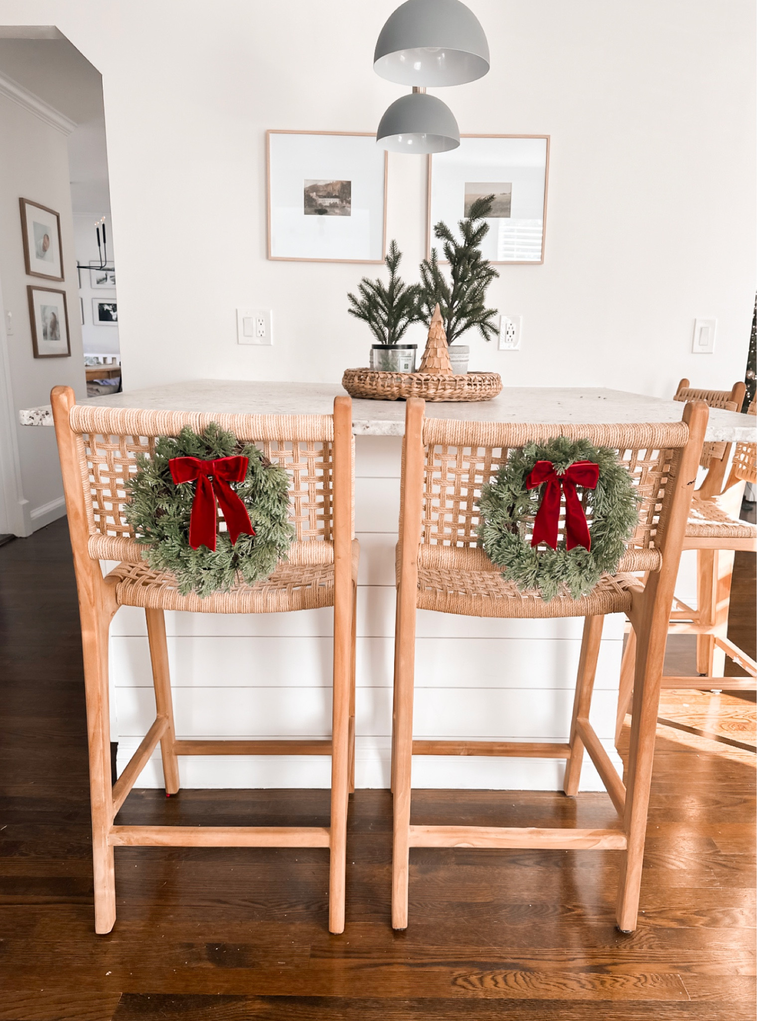 Kitchen barstool wreaths. Such a fun little holiday touch!

Kitchen barstools, island barstools, Christmas decor, holiday decor 

#LTKSeasonal #LTKHoliday #LTKhome