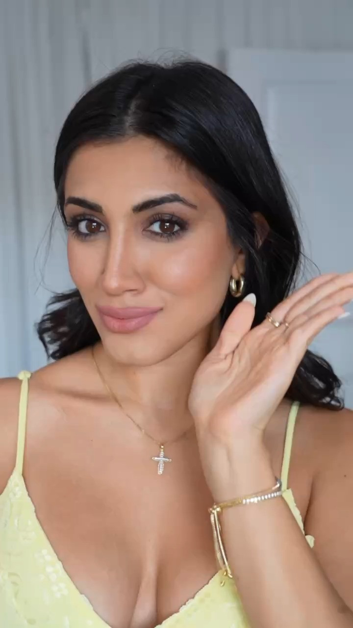 For a snatched look, try this trick with your concealer! 

 #LTKBeauty