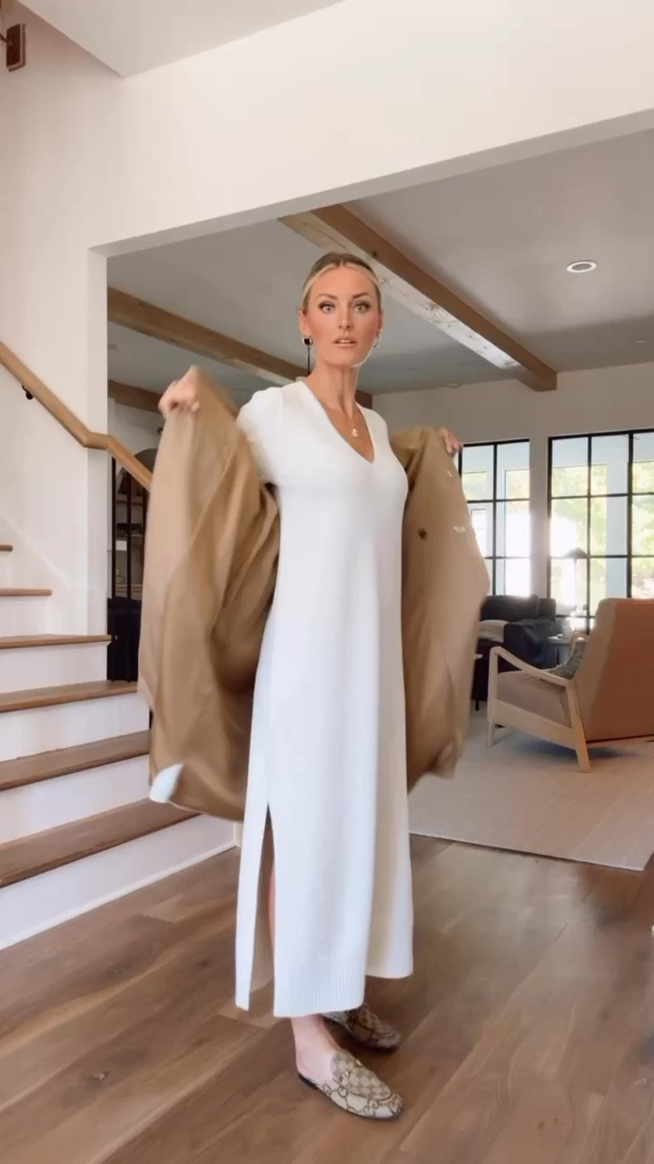 Such a classic looking outfit for fall! Wearing XS! This dress would be great for Thanksgiving or family photos!

Loverly Grey, sweater dress, trench coat, fall outfit, winter outfit, Thanksgiving outfit 

#LTKStyleTip #LTKSeasonal