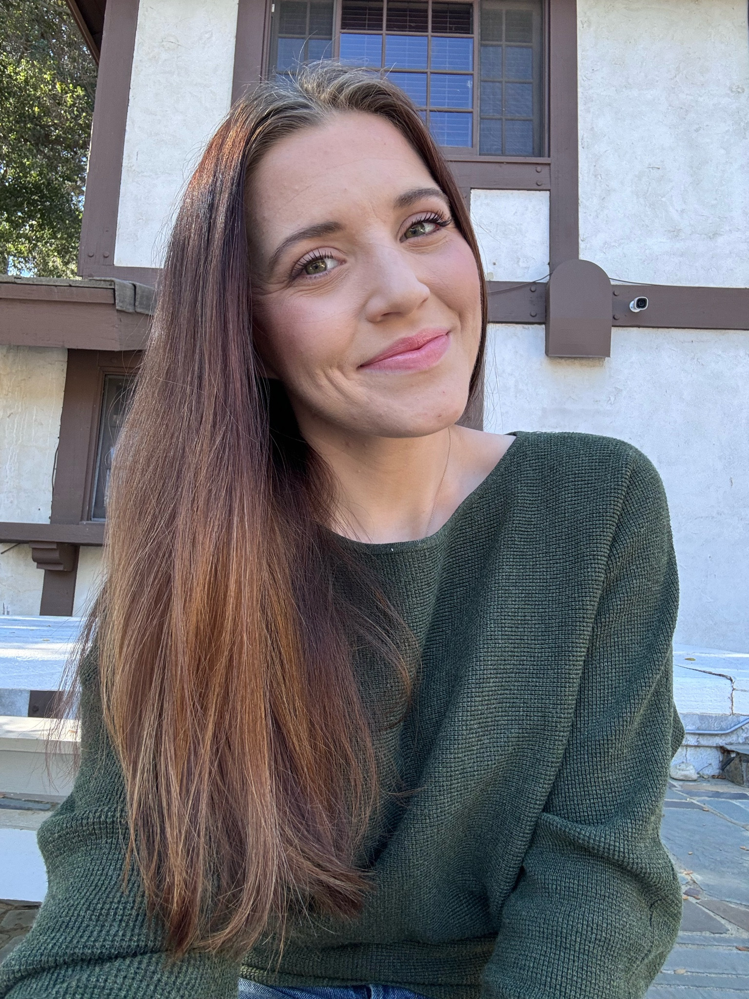 Makeup (featuring my sisters makeup!) perks of having an older sister 😅
I linked a few different stores!