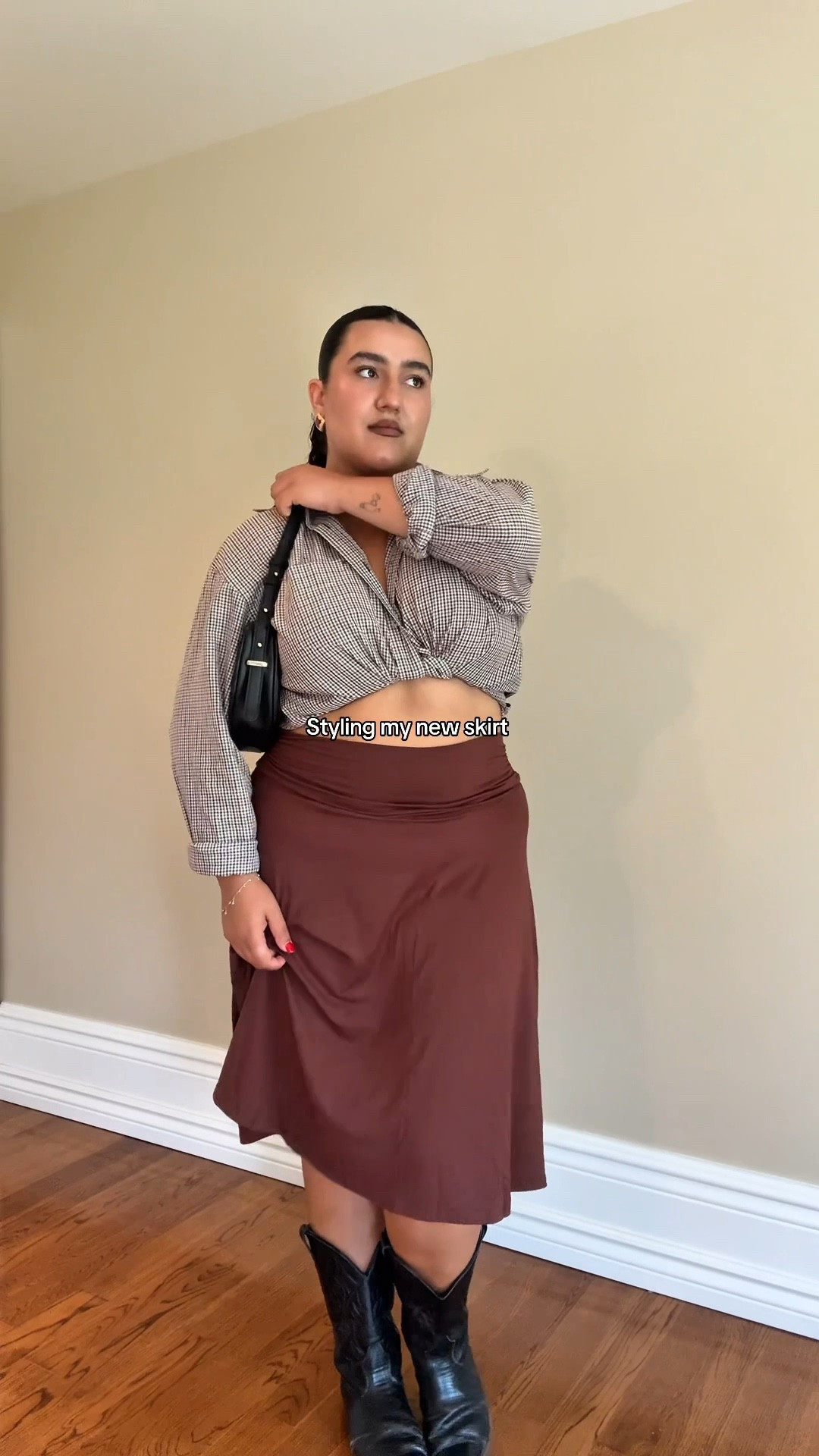 Fall inspired outfit 🧸🍂🕯️

#LTKcurves #LTKmidsize #LTKcanada