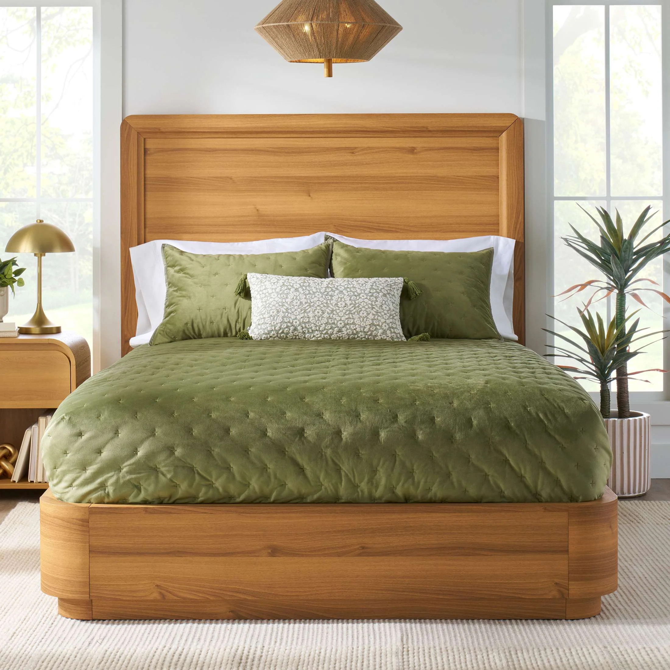 Better Homes & Gardens Juliet Curved Wood Platform Bed, Queen, Honey Brown | Walmart (US)