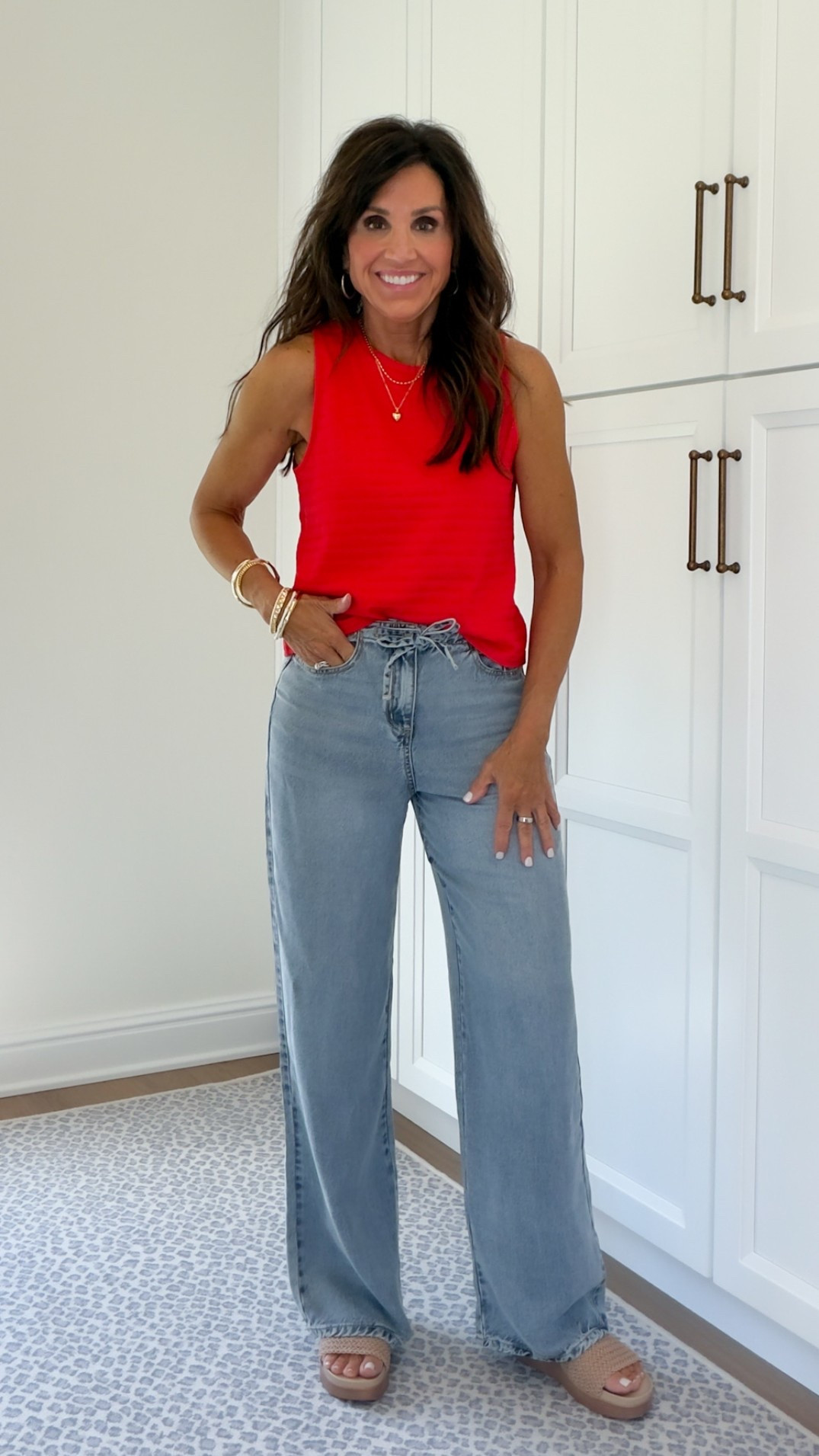 Splendid 4th of July Sale- 40% off almost everything!

Red tank- small
Denim - XS, Indigo 30 inch inseam

@Splendid  #ad

#LTKSeasonal #LTKOver40 #LTKSaleAlert