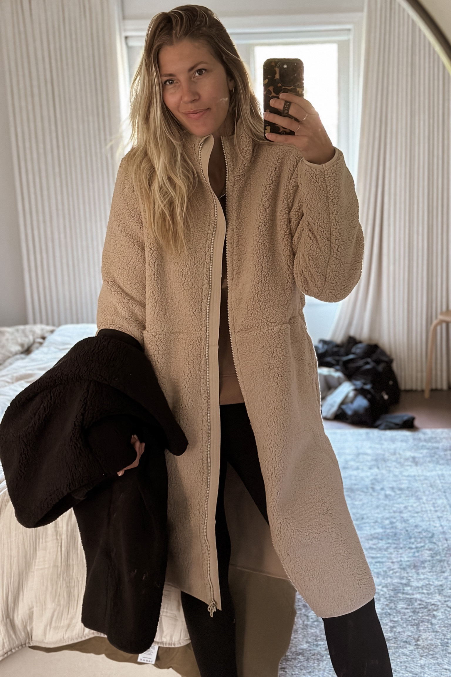 ジャケット・アウター mistreass Teddy Fleece Long Coat Loose-Fit Teddy Fleece Jacket - Beige - Ladies | H&M US
