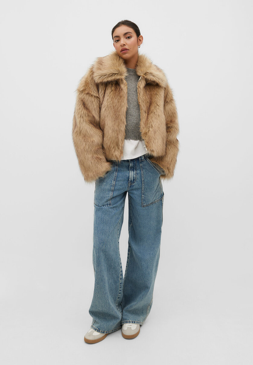 Blouson en fausse fourrure vintage - Tout afficher femme | Stradivarius France | Stradivarius (FR)