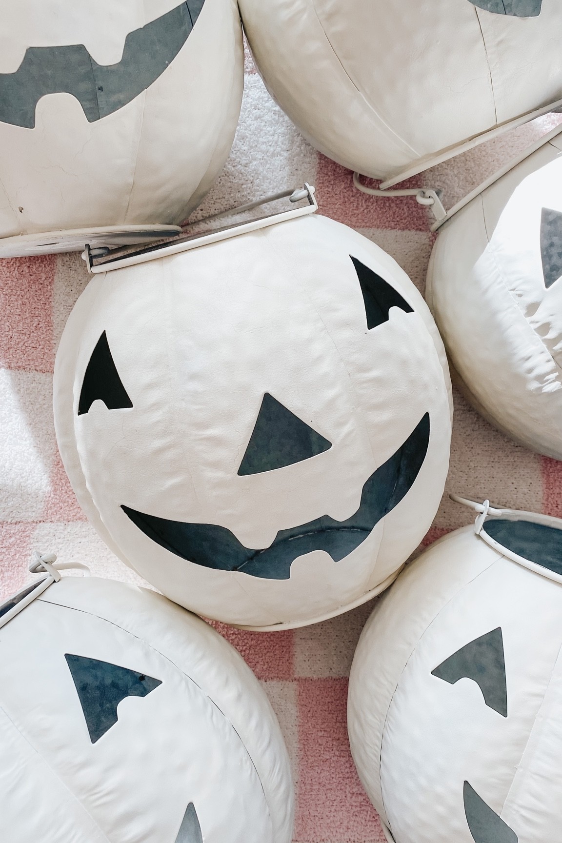 DIY jack o lanterns for home or front porch fall decor 