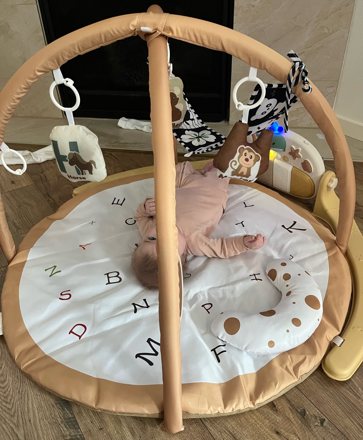 Baby neutral play mat with piano - prime members save 25% 

Amazon finds, Amazon baby, baby gifts, baby shower gift, baby play mat, baby toys, baby floor toys, baby girl gift, baby boy gift, gender neutral baby shower gift


#LTKGiftGuide #LTKbump #LTKbaby