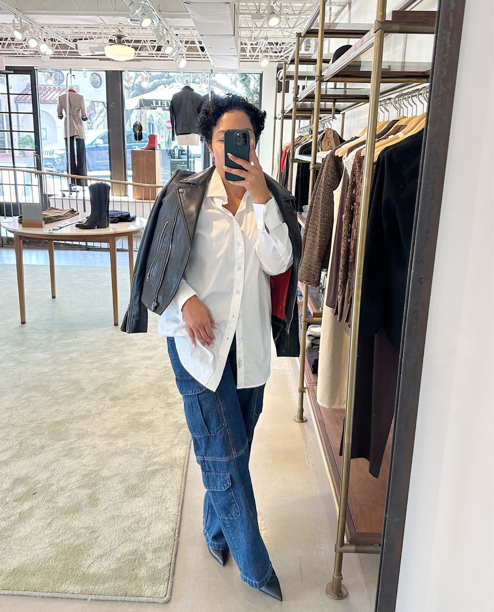 I am loving this cargo pants trend. Linking these denim, cargo pants, white button-down, and leather jacket outfit below. 

#LTKstyletip #LTKshoecrush #LTKSeasonal