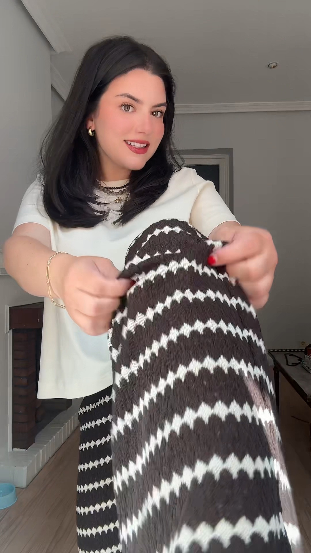 Love a fun pant for summer!! Paired with brown flabelus and a plain cream tee 

#LTKSeasonal #LTKSummerEdit