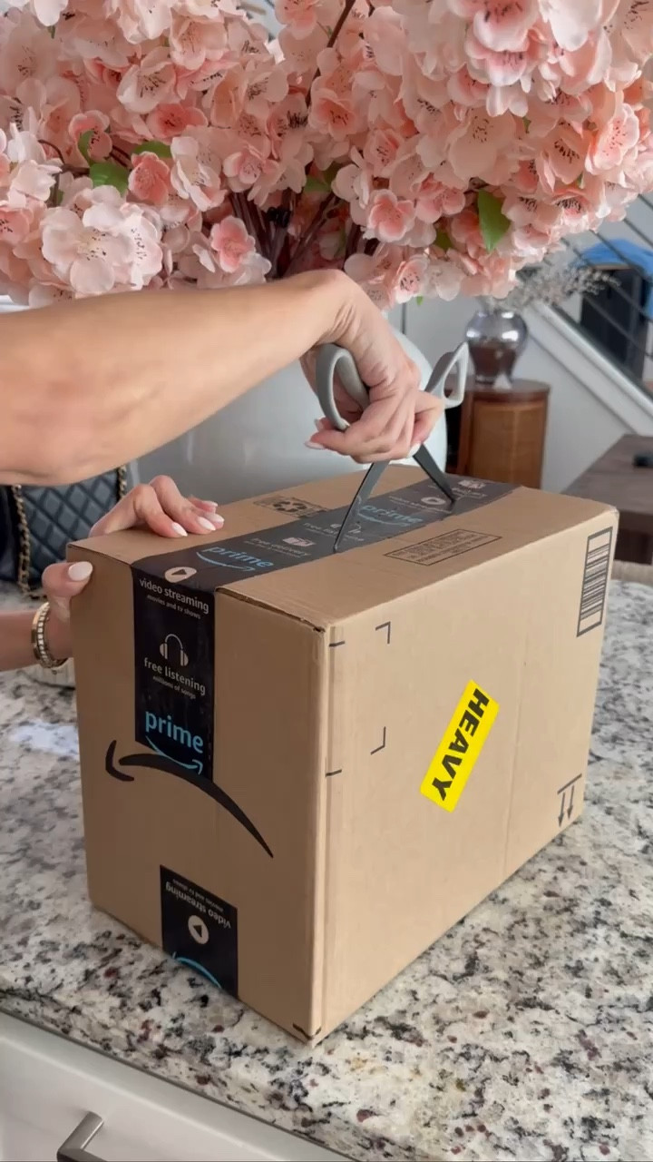 Sharing this kitchen find you'll love that's under $24! Purchased these super affordable vintage inspired drinking glasses for my kitchen and love the hobnail design! 🥰

Amazon, Rug, Home, Console, Amazon Home, Amazon Find, Look for Less, Living Room, Bedroom, Dining, Kitchen, Modern, Restoration Hardware, Arhaus, Pottery Barn, Target, Style, Home Decor, Summer, Fall, New Arrivals, CB2, Anthropologie, Urban Outfitters, Inspo, Inspired, West Elm, Console, Coffee Table, Chair, Pendant, Light, Light fixture, Chandelier, Outdoor, Patio, Porch, Designer, Lookalike, Art, Rattan, Cane, Woven, Mirror, Luxury, Faux Plant, Tree, Frame, Nightstand, Throw, Shelving, Cabinet, End, Ottoman, Table, Moss, Bowl, Candle, Curtains, Drapes, Window, King, Queen, Dining Table, Barstools, Counter Stools, Charcuterie Board, Serving, Rustic, Bedding, Hosting, Vanity, Powder Bath, Lamp, Set, Bench, Ottoman, Faucet, Sofa, Sectional, Crate and Barrel, Neutral, Monochrome, Abstract, Print, Marble, Burl, Oak, Brass, Linen, Upholstered, Slipcover, Olive, Sale, Fluted, Velvet, Credenza, Sideboard, Buffet, Budget Friendly, Affordable, Texture, Vase, Boucle, Stool, Office, Canopy, Frame, Minimalist, MCM, Bedding, Duvet, Looks for Less

#LTKHome #LTKSeasonal #LTKVideo