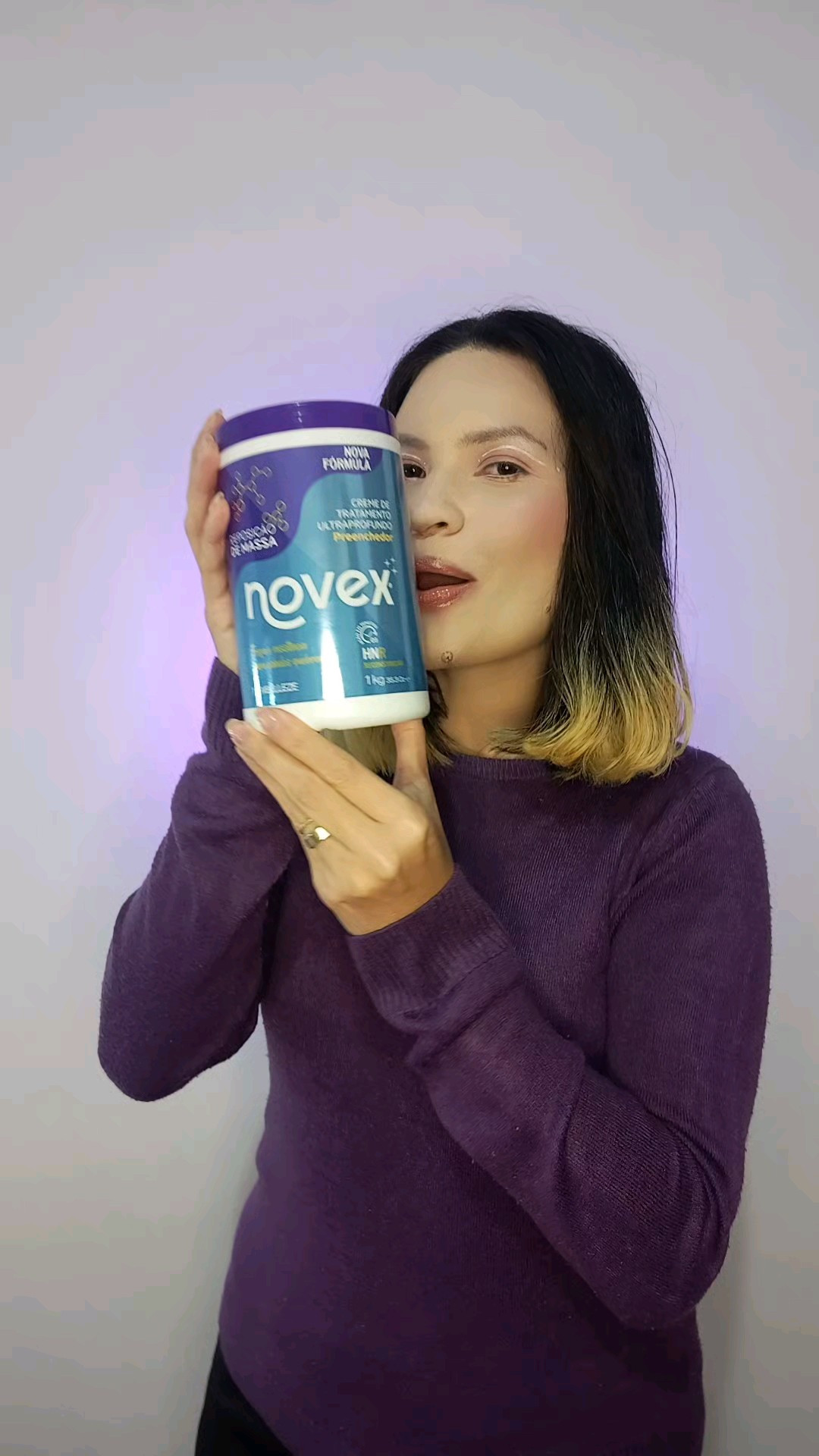 Tem dias que só a reposição de Massa para nos ajudar né 💜 Ação em 3 minutos 💜Ótimo no cronograma capilar na reconstrução dos fios 💜não é testado em animais 💜Usando meu cupom "GAROTASORRISOOFICIAL" você ganha 10% de desconto no Site da Embelleze! Já corre e garanta o seu 💜 E aí você já conhece, me conta?#EmbellezeDosSonhos #Embelleze #Novex #reposicaodemassa #cabelo 

#LTKbrasil #LTKbeleza