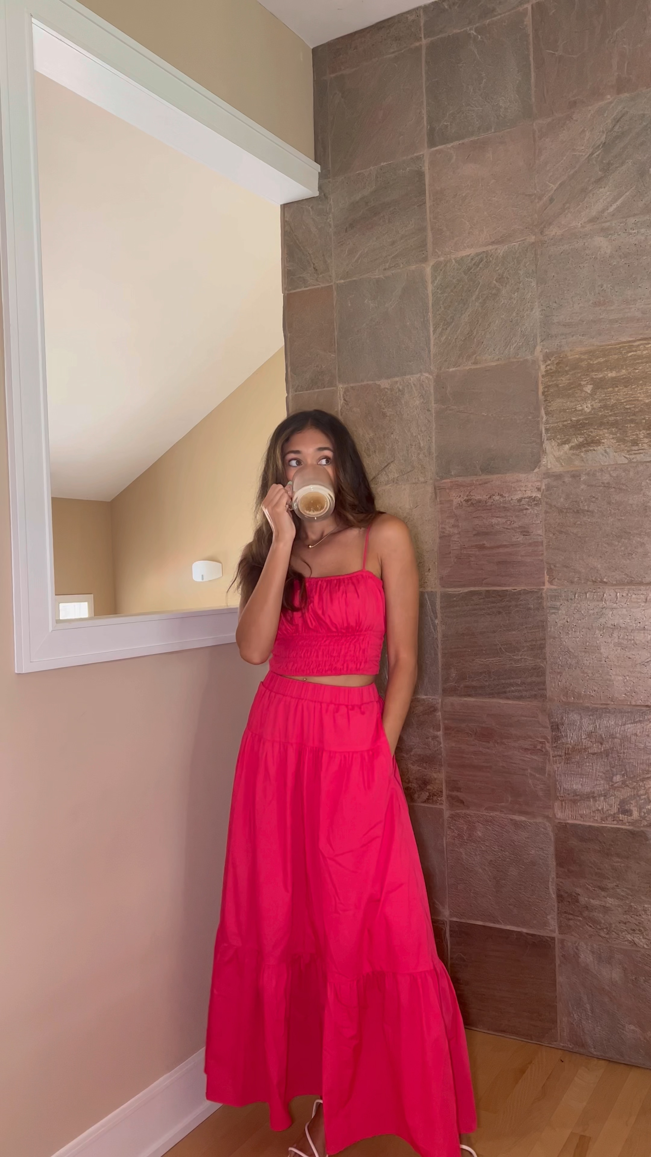 Summer OOTD

Abercrombie, maxi skirt, casual style, summer style, summer set 

#LTKU #LTKstyletip #LTKSeasonal