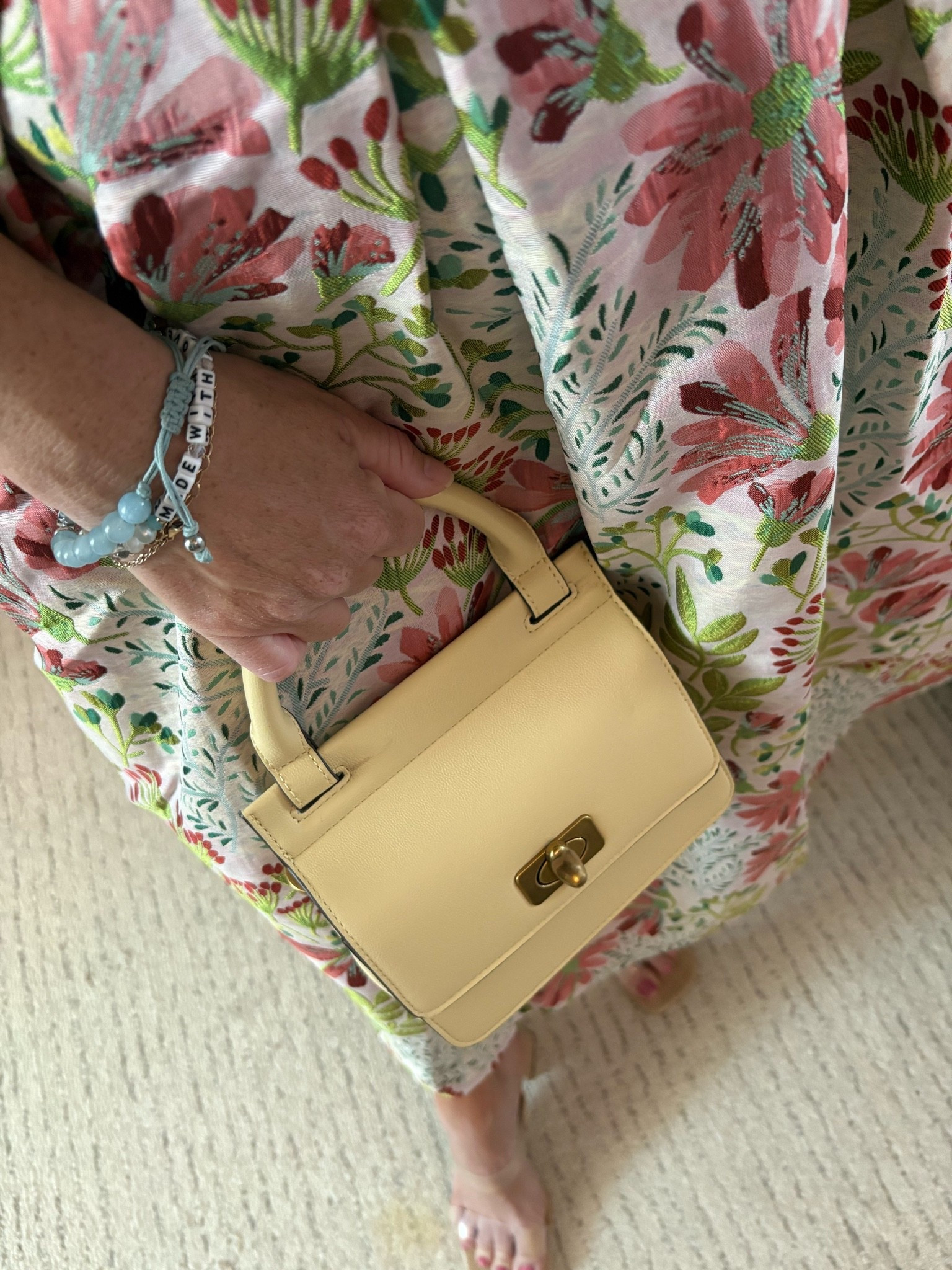 Can you believe this purse is Walmart???! Butter yellow and perfect!

#LTKootd #LTKPetite #LTKSaleAlert