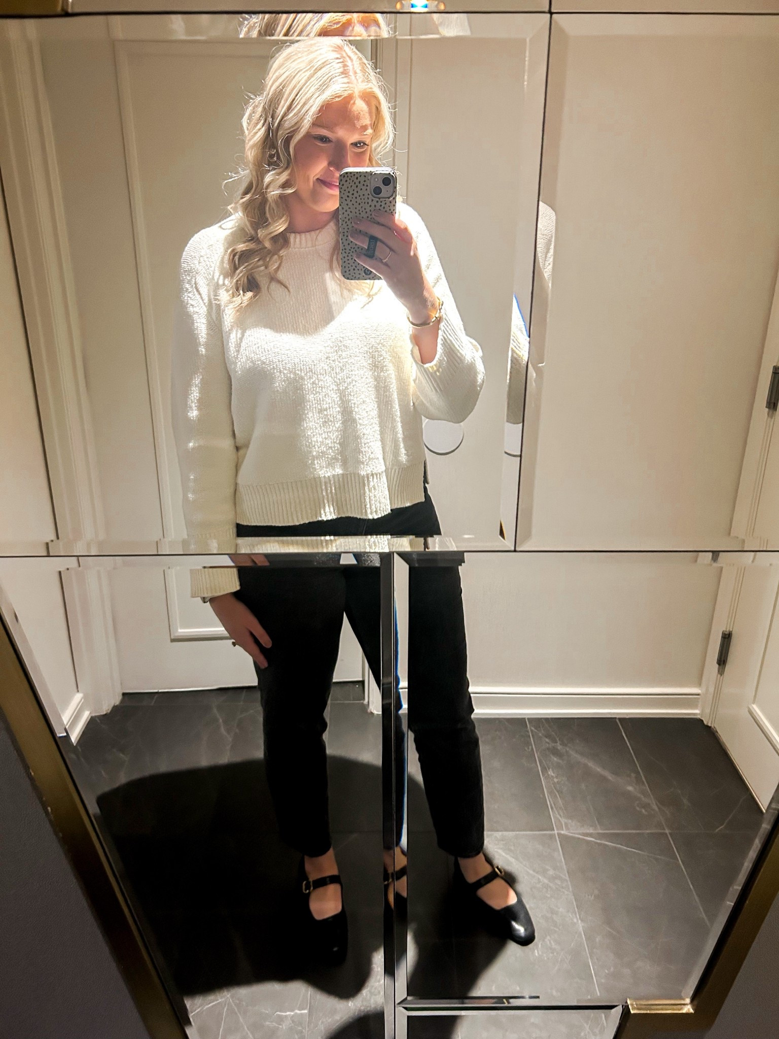 Casual dinner outfit. Love a simple sweater and jeans combo! 

#LTKWorkwear #LTKTall #LTKSeasonal