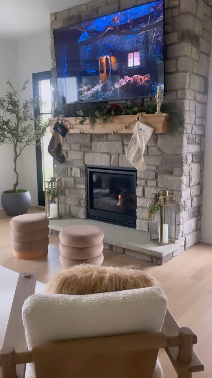 Christmas decorating is in full gear over here! 🌲

I love how it’s coming together. I am going for a cozy, neutral, Woodland Christmas look! 

Follow along to see how we decorate our real Christmas tree & the rest of our home! 


#christmasmantel #mantel #woodlandchristmas #christmasdecorating  #target #stonefireplace #mantlewithtv #holidayhome #holidayfinds 

#LTKHoliday #LTKhome #LTKSeasonal