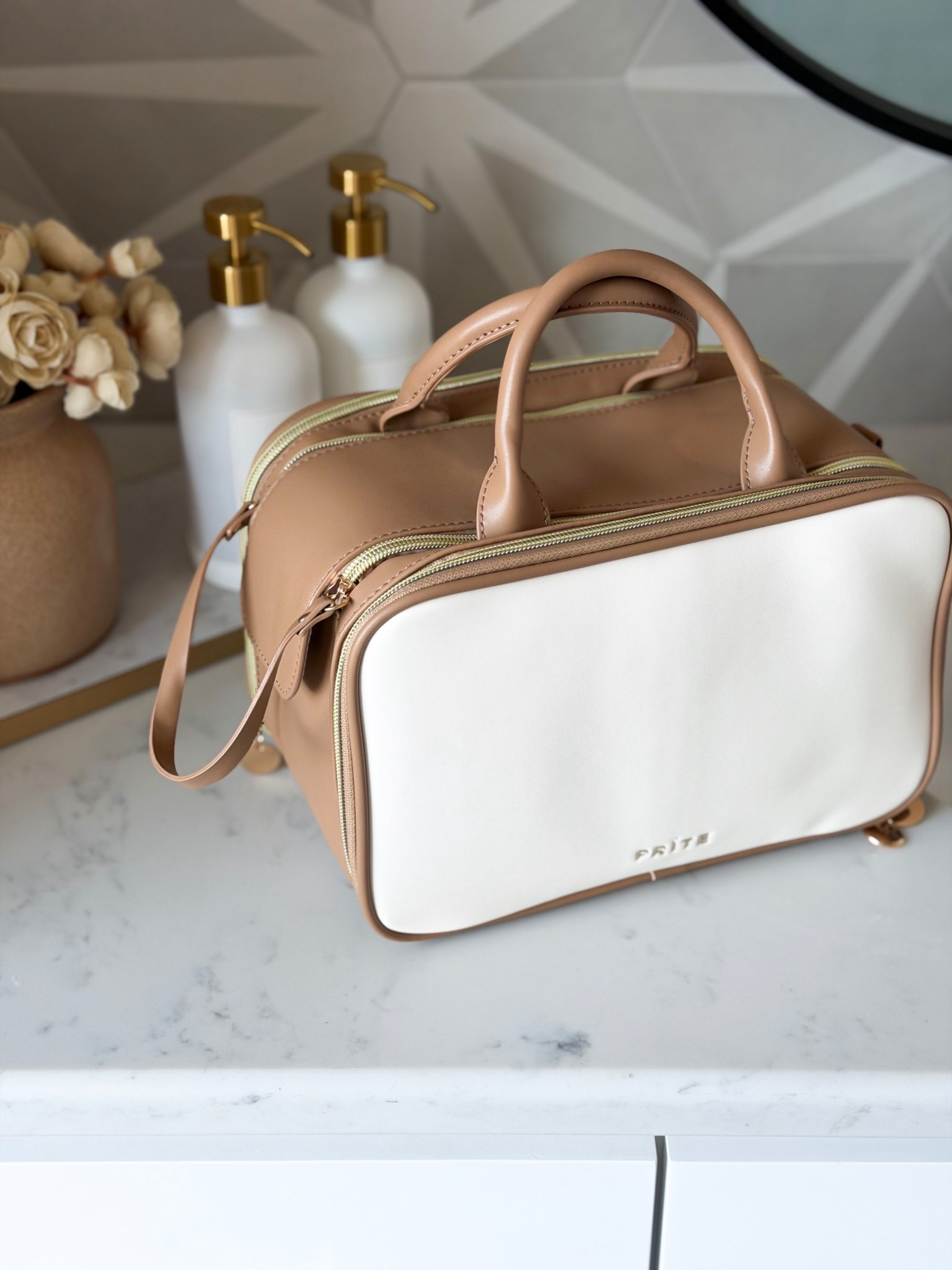 How pretty is this travel bag? Made with vegan leather and built to last.

#LTKBeauty #LTKTravel #LTKSaleAlert
