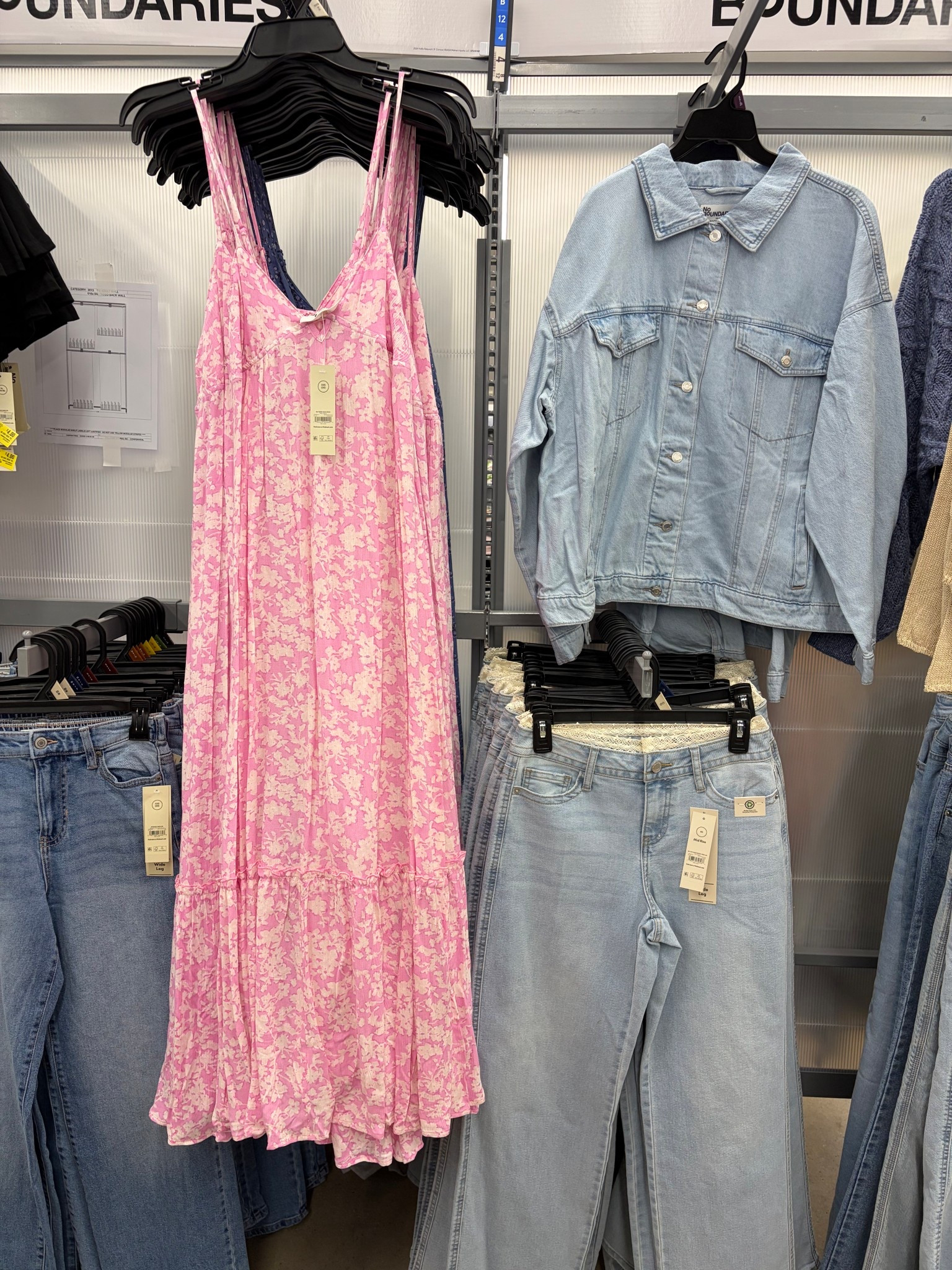 This Pretty pink floral Sleeveless Maxi Dress is perfect for all your Spring events and showers!  It features a plunging V-neckline with keyhole, adjustable straps and ruffles on the skirt..

Walmart dresses
No Boundaries dress
Women’s maxi dresses 