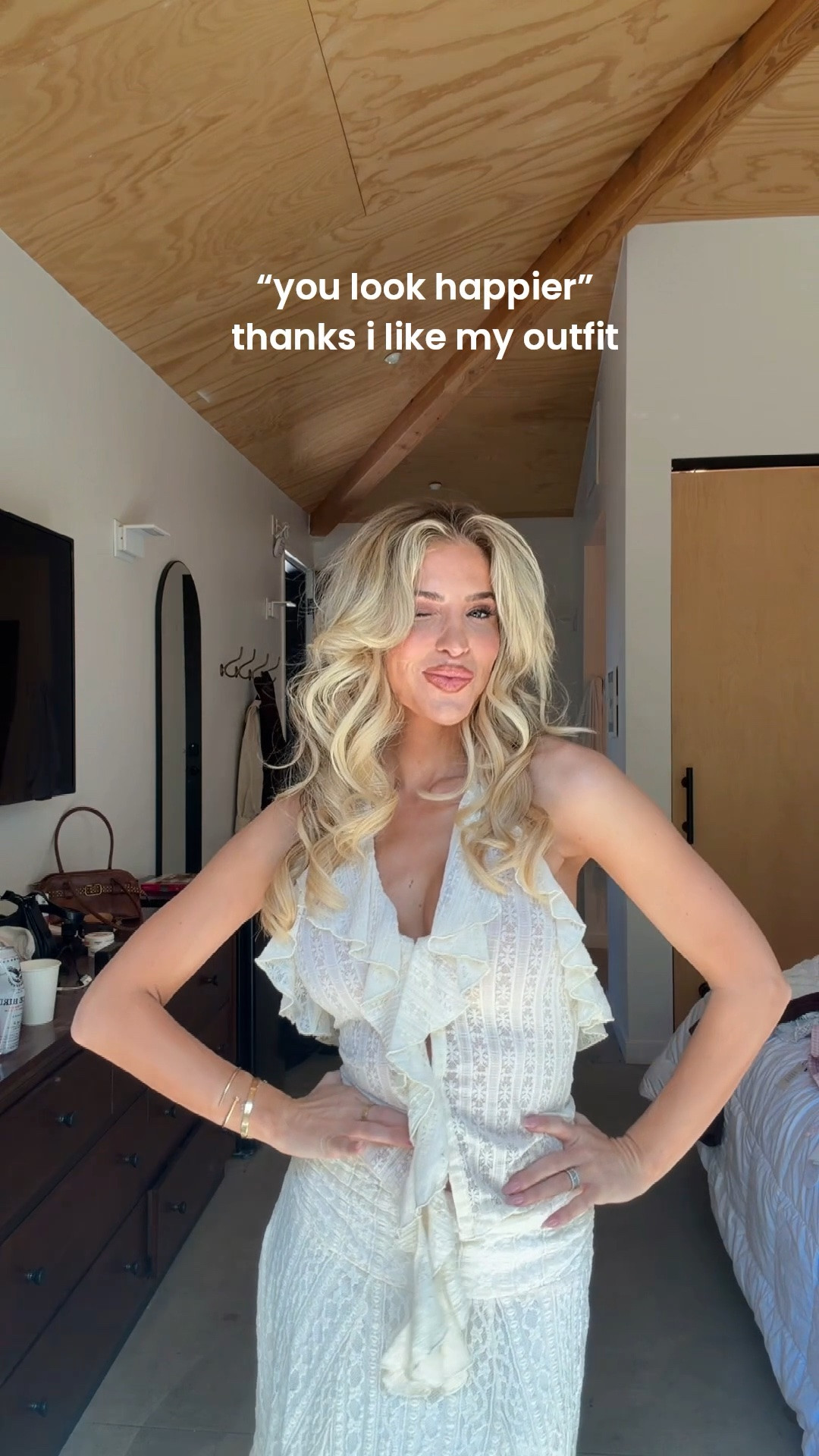 A flowy and girly set = immediate serotonin boost!! ⭐️⭐️⭐️

Wearing size XS in top and bottoms and I love this beige color #girly

#LTKgrwm #LTKootd