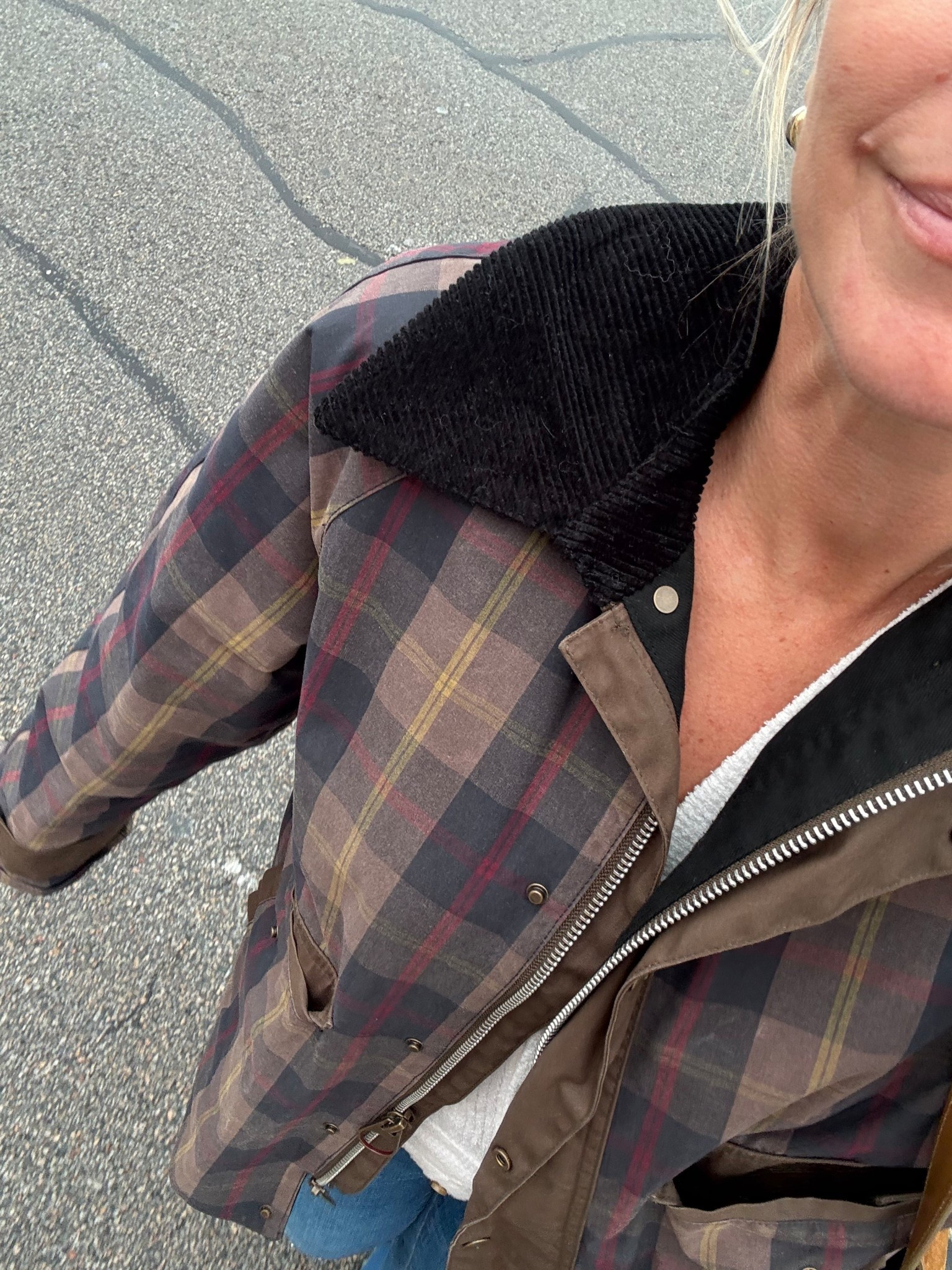 Favorite barn jacket from last fall. Similar ones here  

#LTKSeasonal #LTKStyleTip